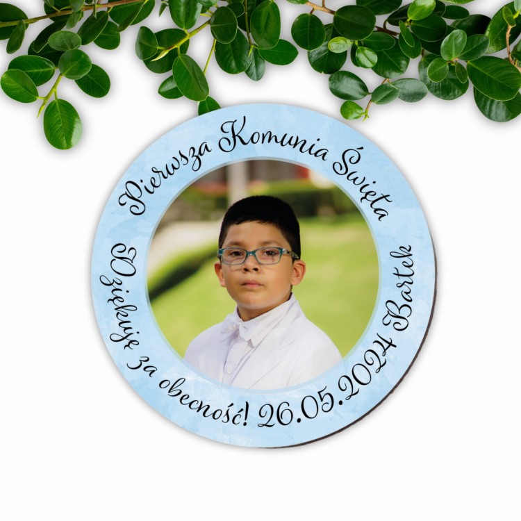 Magnes z zdjęciem dla chłopca - podziękowanie dla gości na Komunie