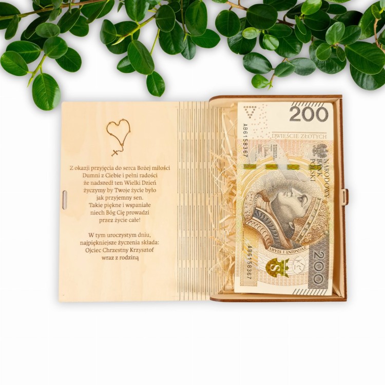 Drewniane pudełko z życzeniami na komunię (2).jpg