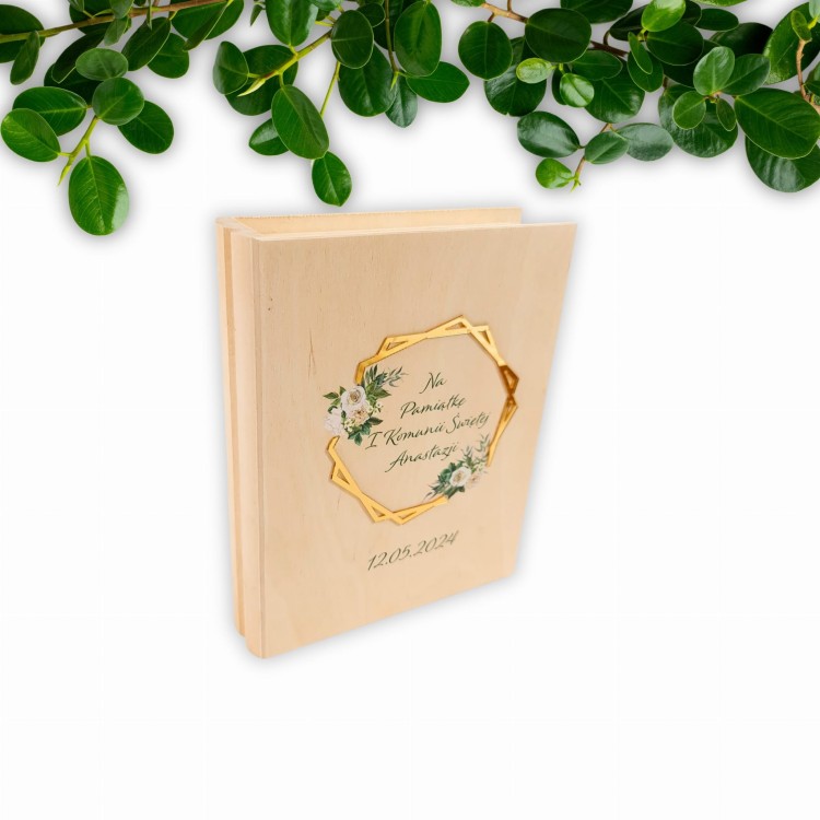 Pudełko na biblie pamiątka na komunię.jpg