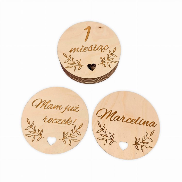 drewniane tabliczki do zdjęć niemowlaka.jpg