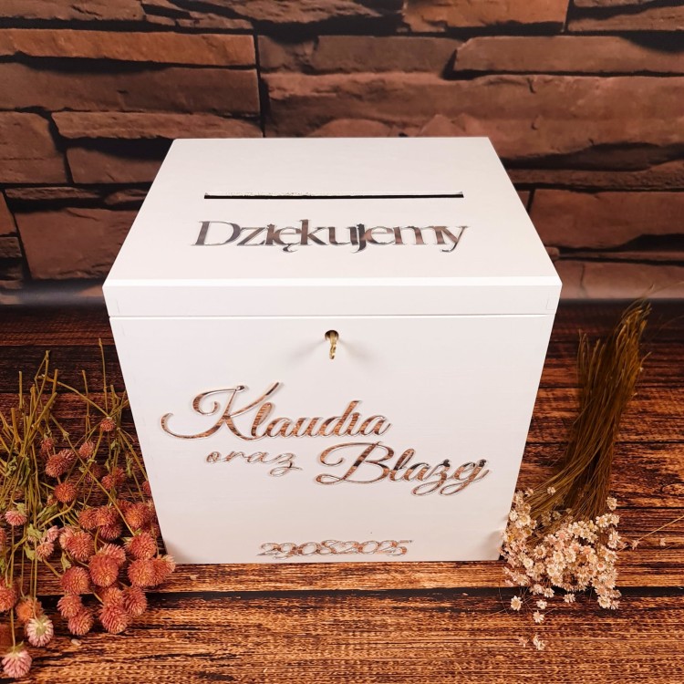 srebrna skrzynia na koperty.jpg