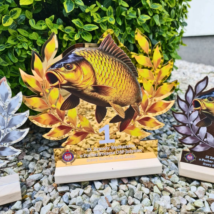 Statuetka za 1 miejsce Zawody wędkarskie.webp