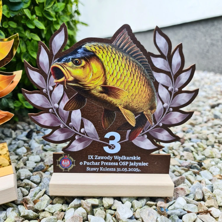 statuetka puchar za 3 miejsce ryba zawody wędkarskie.webp