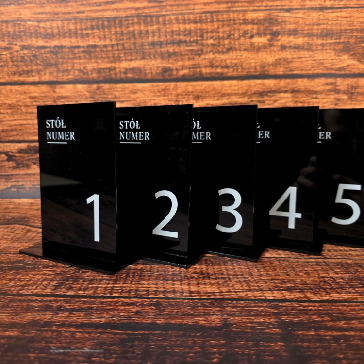 Tabliczki z czanej plexi.jpg