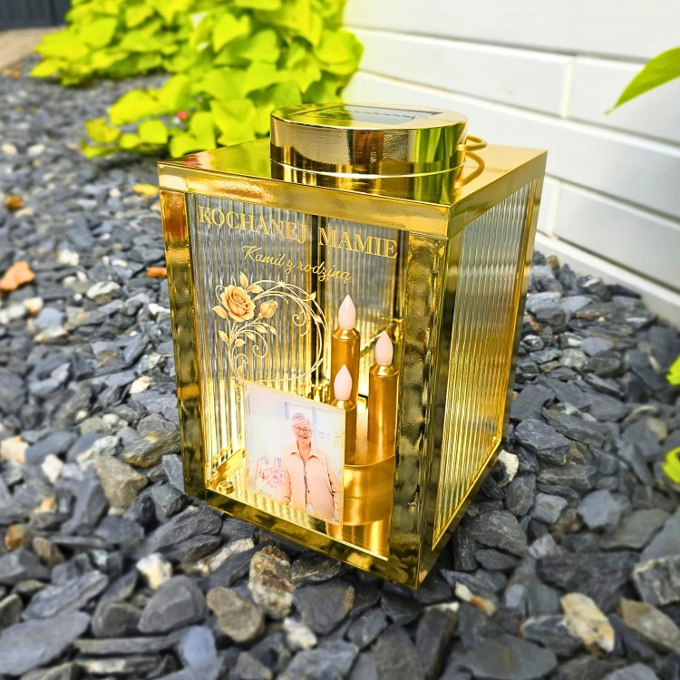 znicz personalizowany dla mamy z różą.jpg
