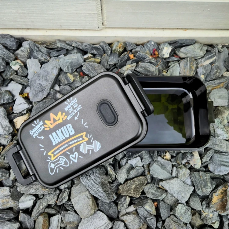 lunchbox z imieniem do szkoly